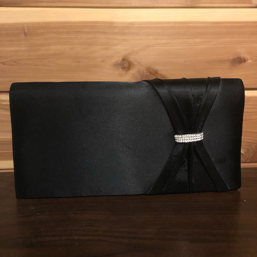 NWOT. Evening clutch